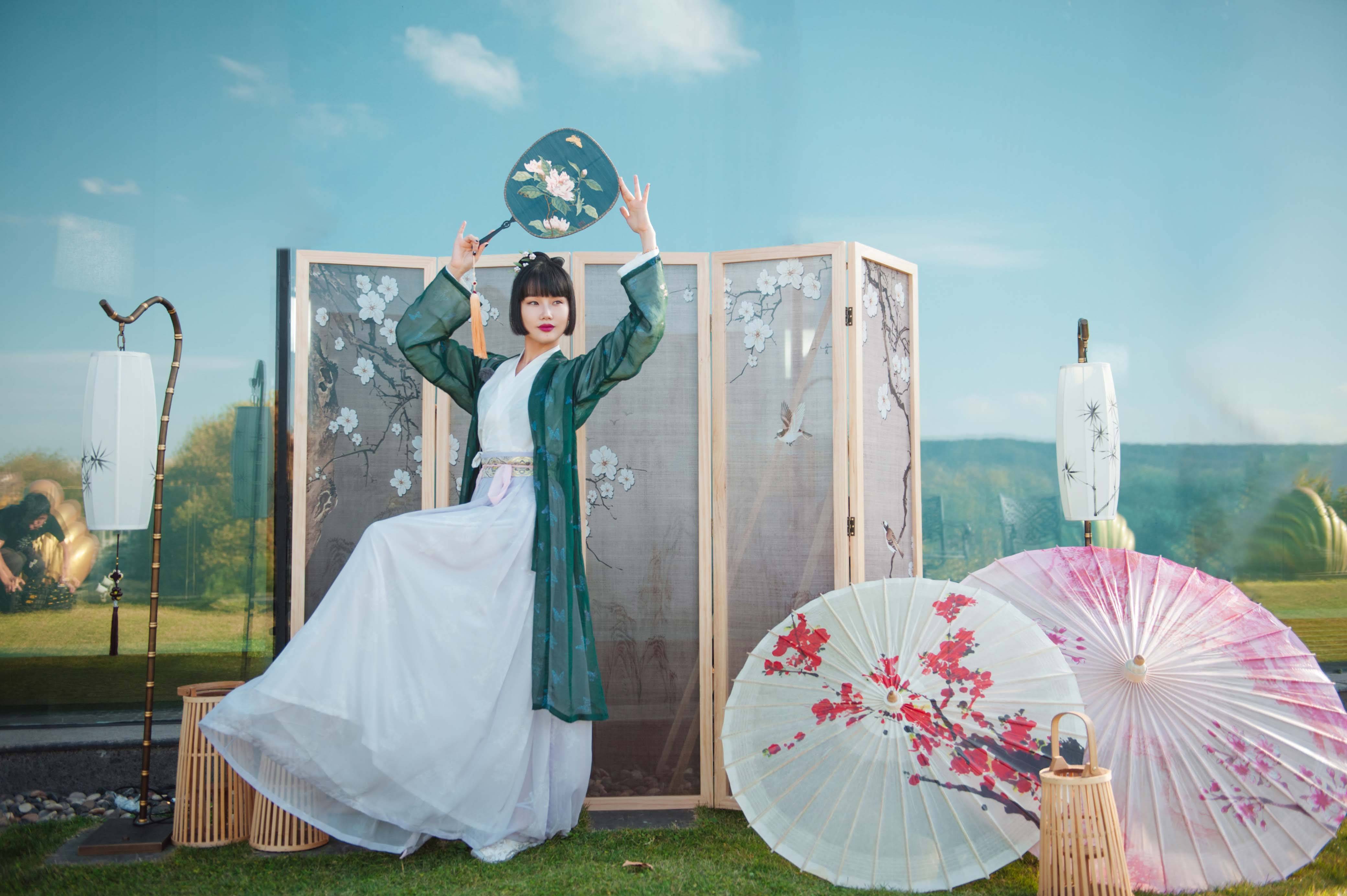 《姐姐的爱乐之程》姐姐古装亮相 万茜张雨绮造型惊艳