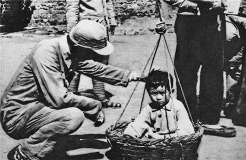 中国夫妇抚养日本遗孤40年受尽嘲讽结果养子回国后翻脸不认人