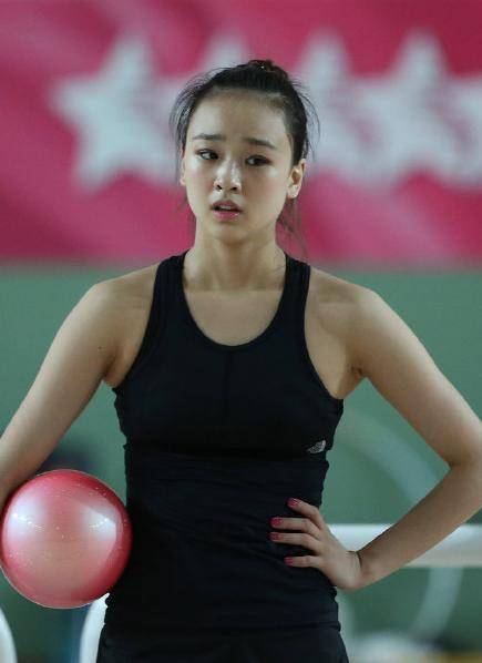 一直不缺乏许多女神级别的运动员,就比如国内张豆豆,周捷等选手