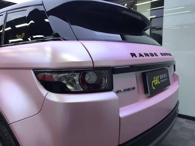 像极了初恋的电光樱花粉--改色路虎极光_搜狐汽车_搜狐网