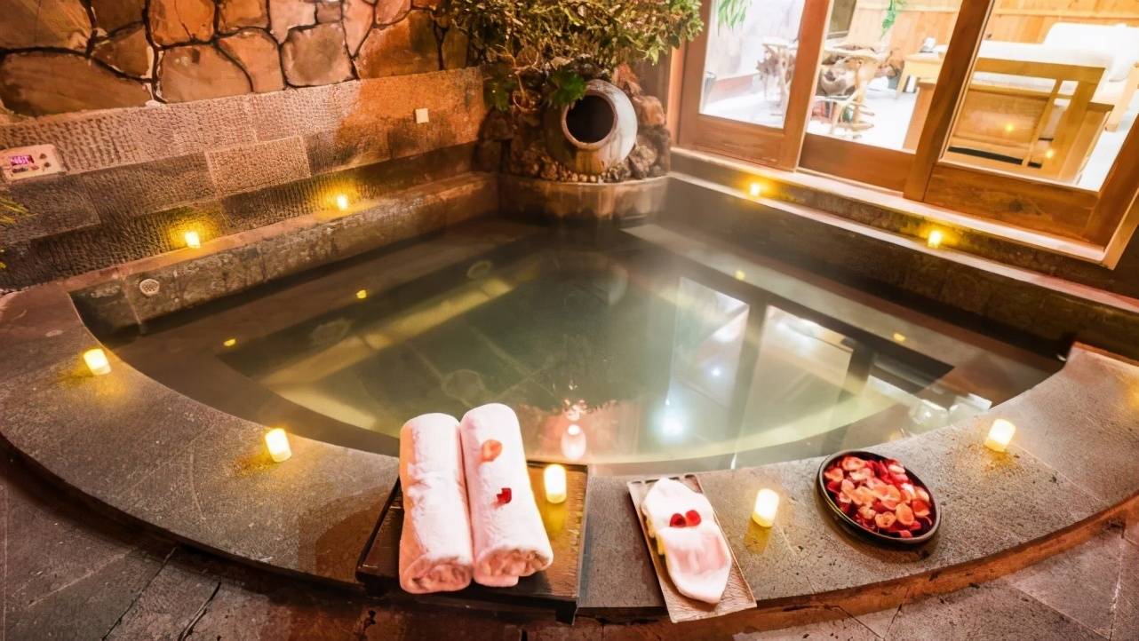 南境丨99座火山,88处温泉,被《天天向上》安利的腾冲温泉,美好不止一