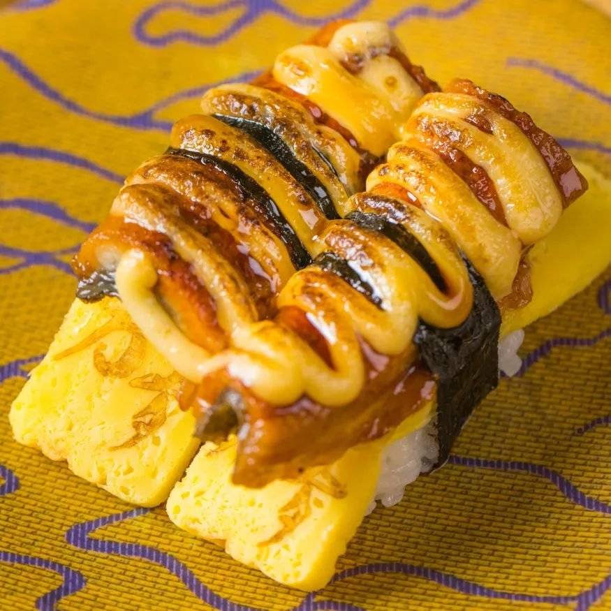 万岁寿司终于回来了连我奶奶都吵着要去吃