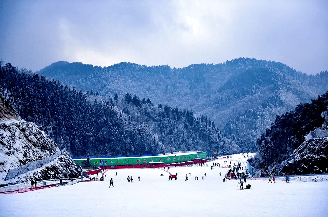 江南天池滑雪场图片