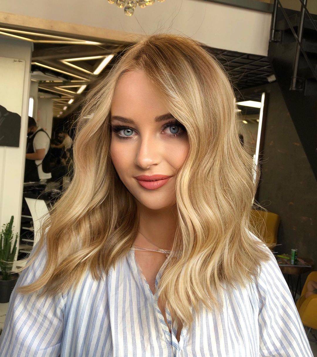 2021高颜值发型22款不论长短都很时尚立体减龄显气质