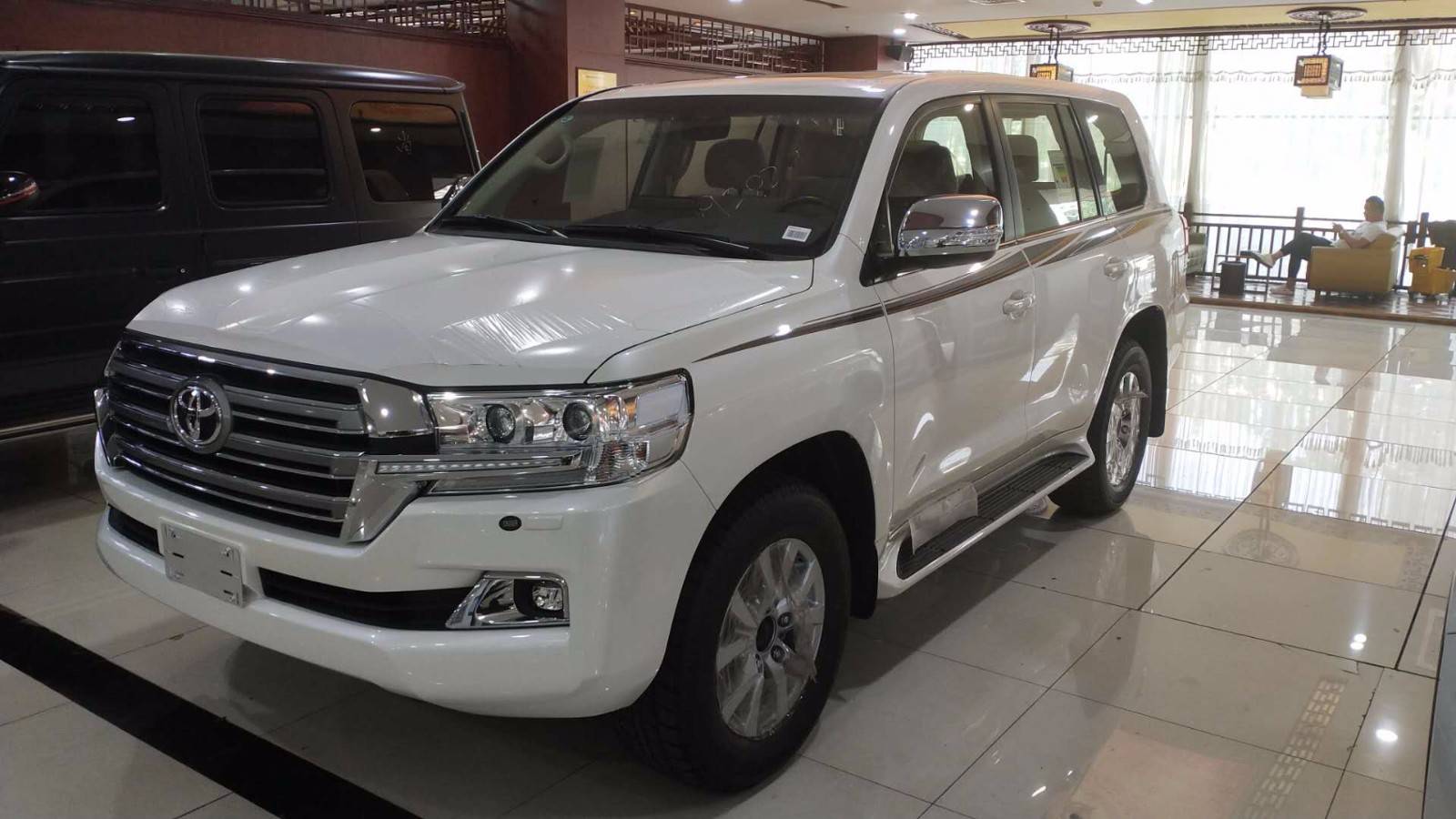 丰田酷路泽5700vxe版v8巡洋舰特促全国