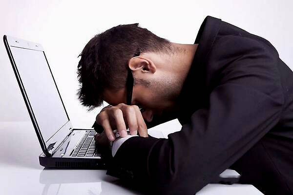 北京重症肌无力专家殷世荣重症肌无力的早期症状和表现都有哪些呢