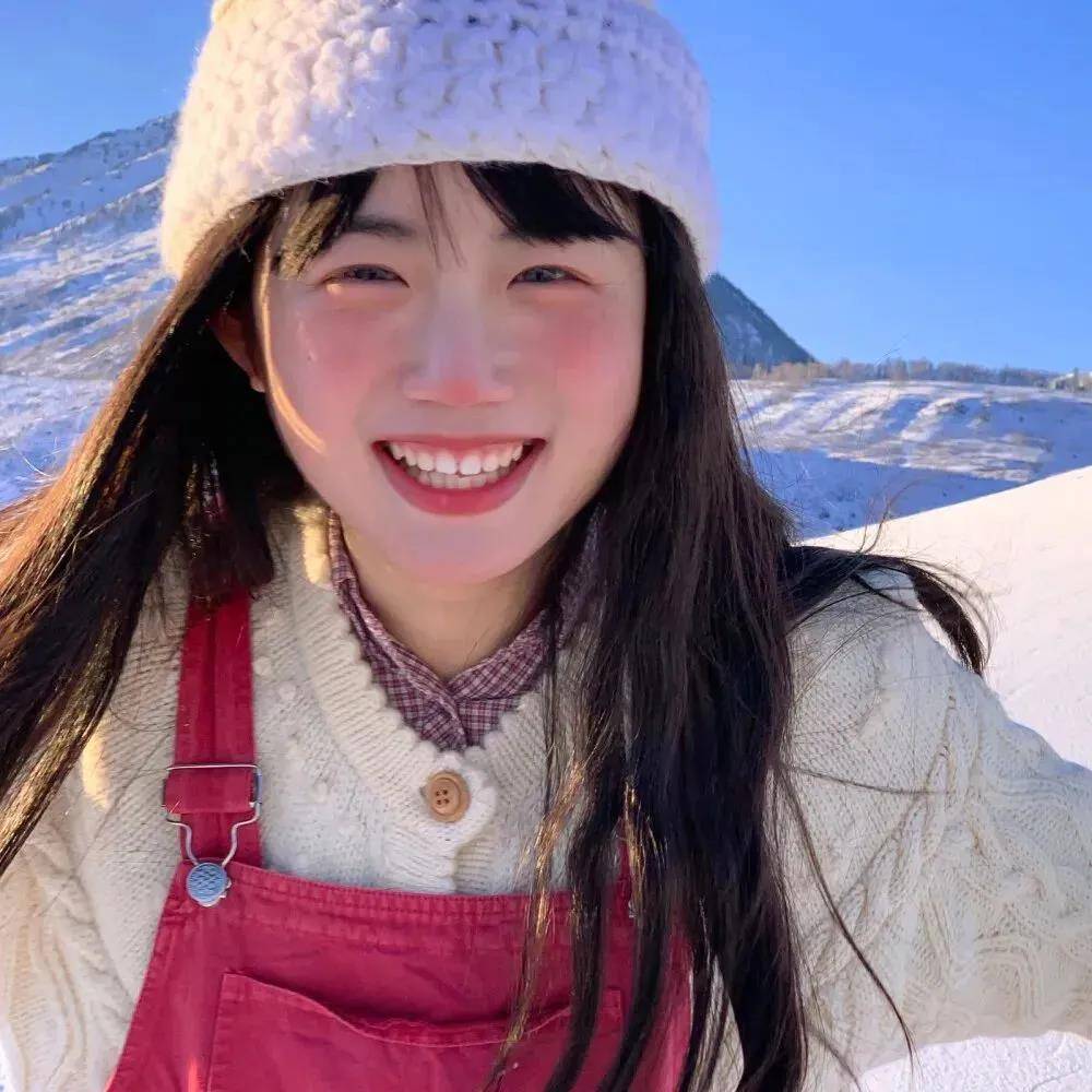 温温柔柔女生头像:看得特别特别透彻的句子