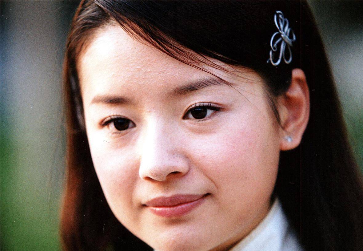 董洁台上冷清秋台下白莲花真是一个有故事的女同学