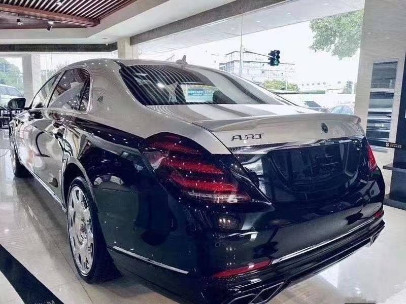 2020款奔驰迈巴赫s560现车已抵达天津港口
