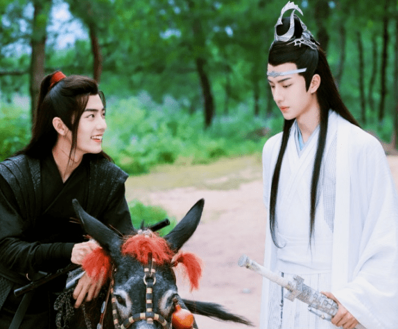 原创泰国受欢迎中国明星硬糖少女仅次王嘉尔博君一肖影响力依旧大