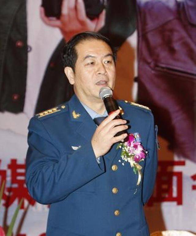 成名于《蹉跎岁月》柯碧舟,与肖雄5次合作,后为何荧屏上难见他_郭旭新