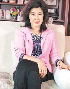 姚炜就曾经说了,以赵世曾的财富跟出身,他可以为社会做很多有意义的