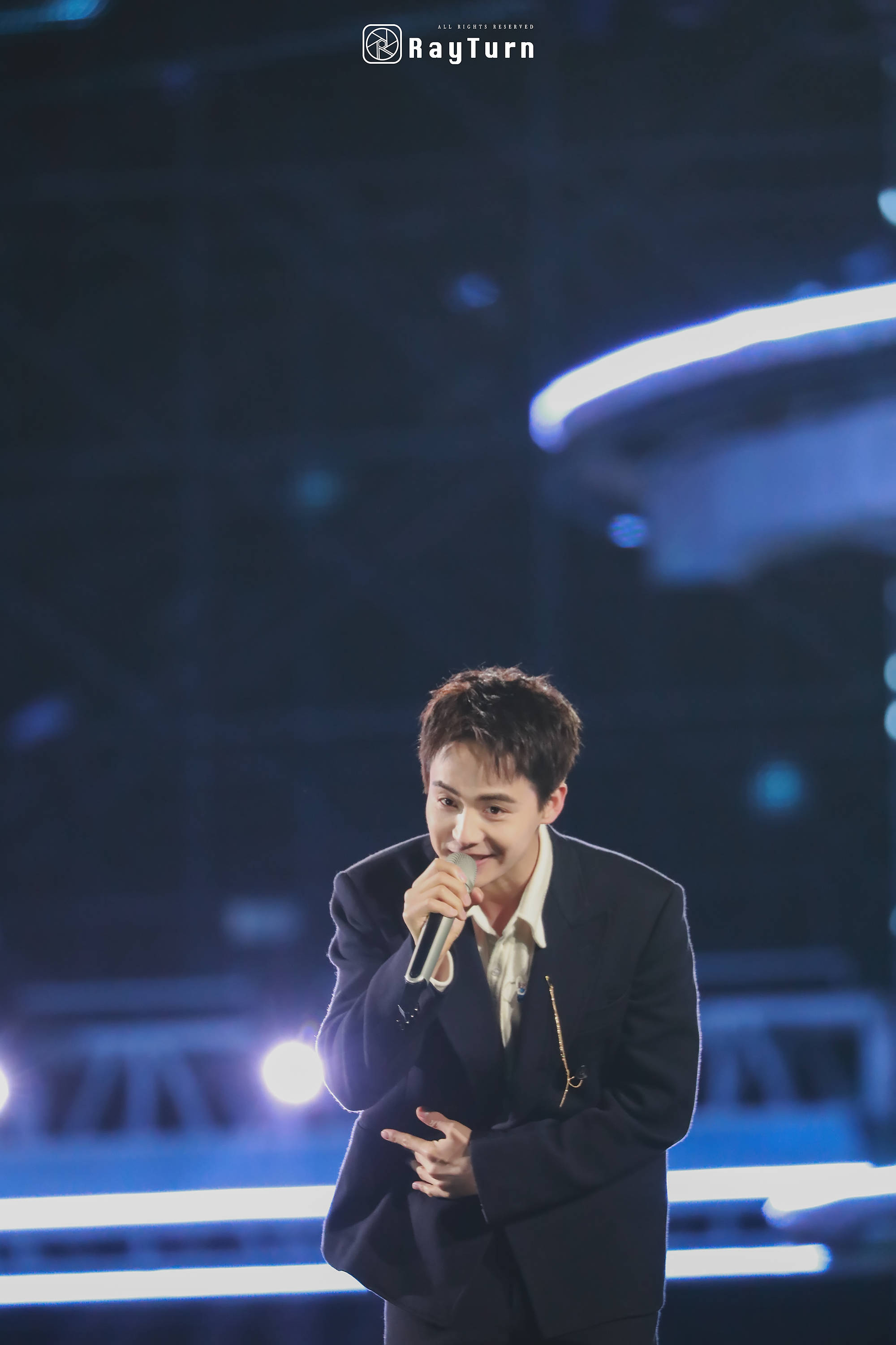 2021湖卫跨年,马天宇《该死的温柔》不愧是经典!_手机搜狐网