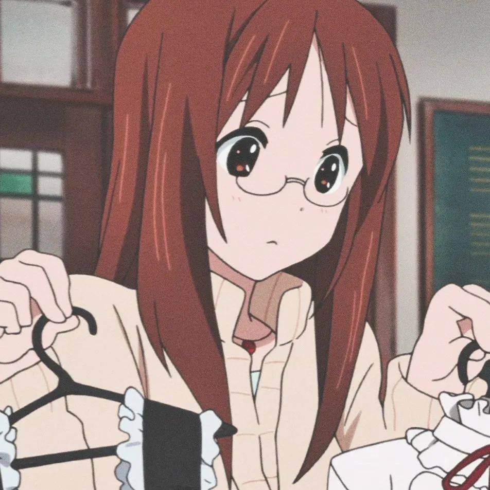 动漫头像:风很温柔水很清澈花很鲜艳你很特别我很喜欢