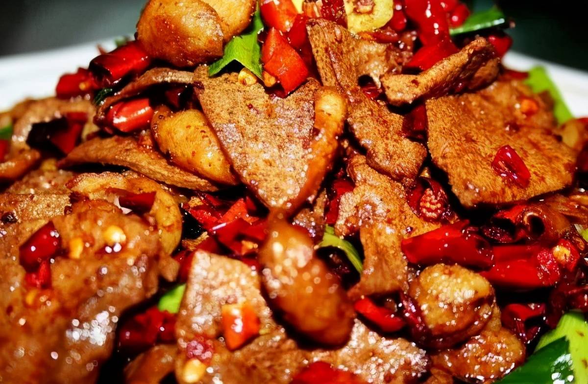 原创一女子吃网红美食寄生虫入脑致流产这7个高危地方美食孕期别乱吃