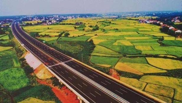 湖南再迎新高速，投资247亿，沿线醴陵，娄底经济即将全面腾飞