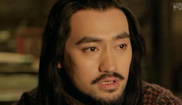 皇帝利用他,一箭双雕杀章子怡和周一围_贺兰