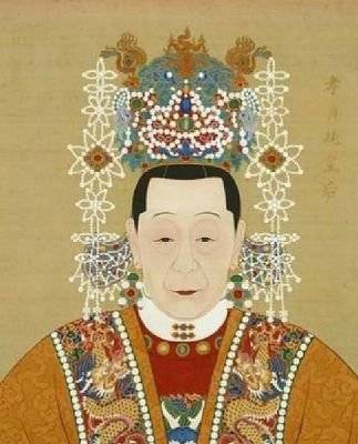 晚年钱皇后画像晚景凄凉朱见深继位后史称明宪宗,起初按照父亲遗诏