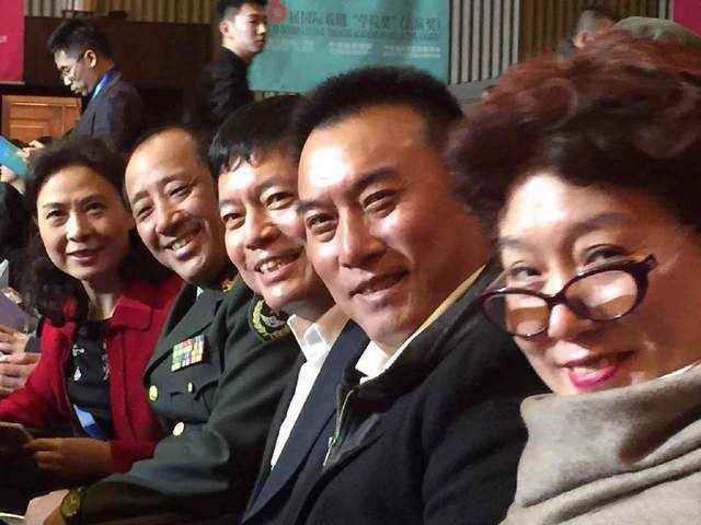 何政军:出演《跨过鸭绿江,是我以最后一个军礼送别我的军人父亲!