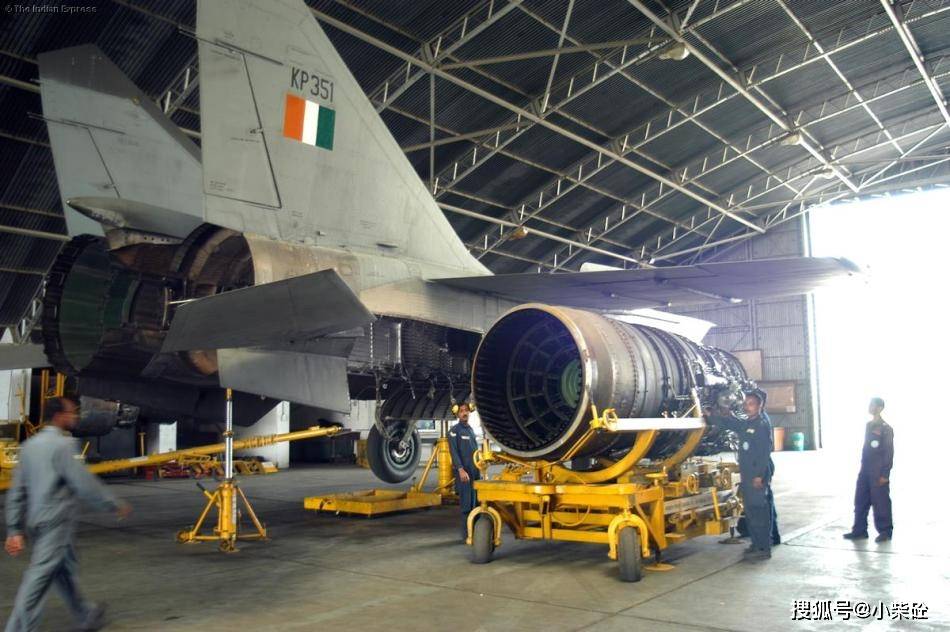 原创飞行不锈钢米格25战斗机