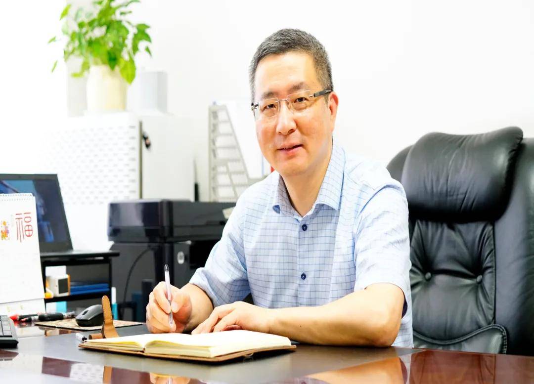 江南实验学校校长:金晓东网易有道这套大数据精准教学系统在我校初三