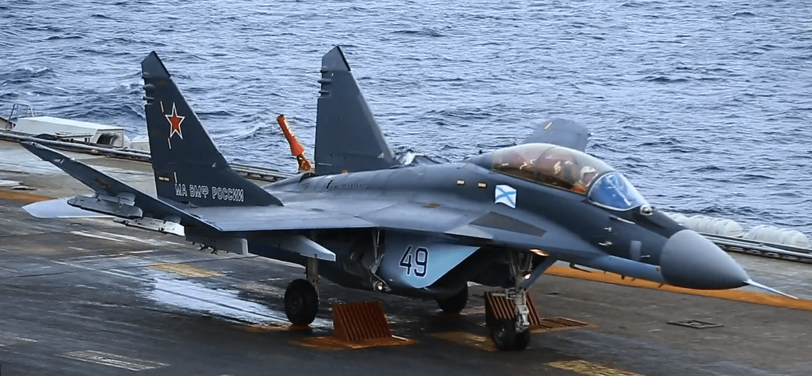 当米格29与苏27刚刚开始立项时,米高扬·格列维奇设计局与苏霍伊设计