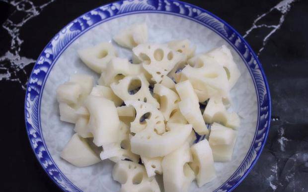 糯藕炒着吃 4a60c622eef64a4c874ddc2e945d8321.jpeg