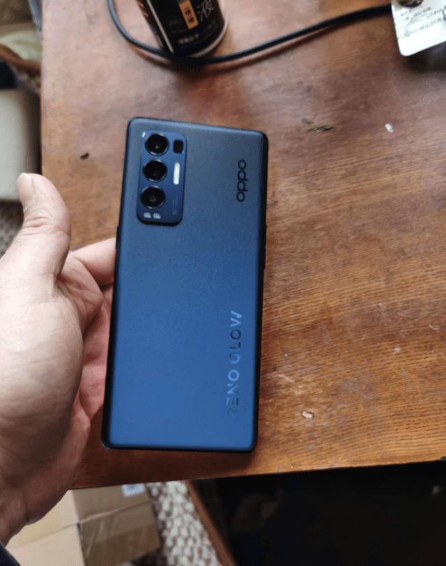 多年花粉换到oppo这款手机,给出的评价真实了!_reno
