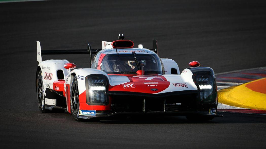 或将推出街道版车型,丰田938马力的gr010混动赛车发布_手机搜狐网