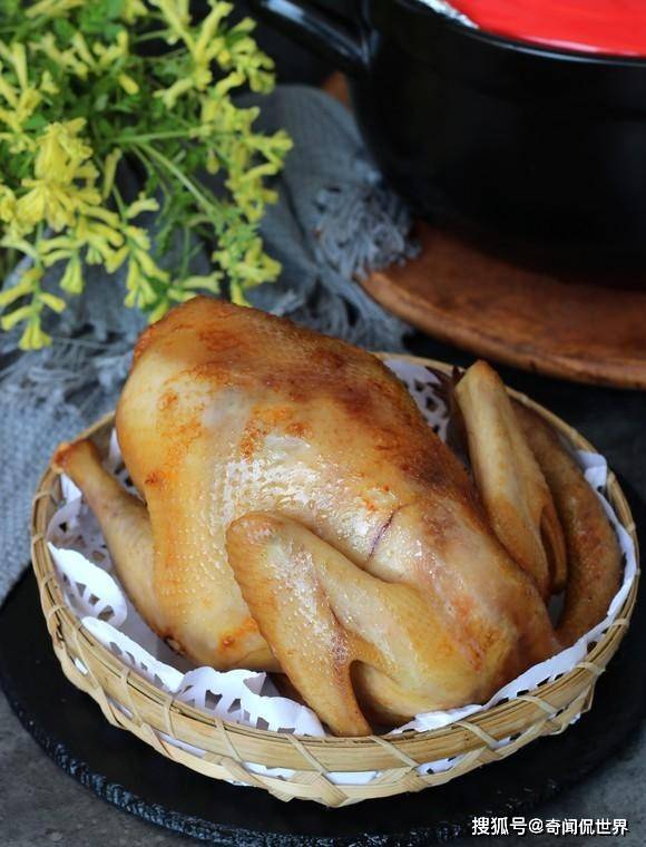 自制家庭版砂锅烤鸡,丝丝嫩滑,专治没胃口,简单好做又好吃