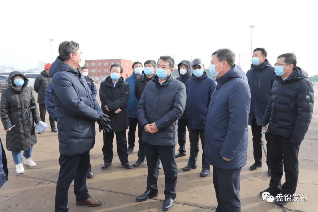 1月12日上午,市委书记张成中就全市疫情防控工作落实情况进行督导检查