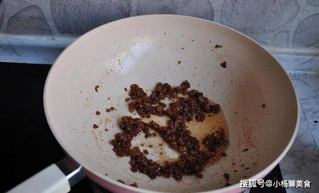 做什么菜需要胡椒粉 d36924d0ca674a88a3a87b815e6010cc.jpeg