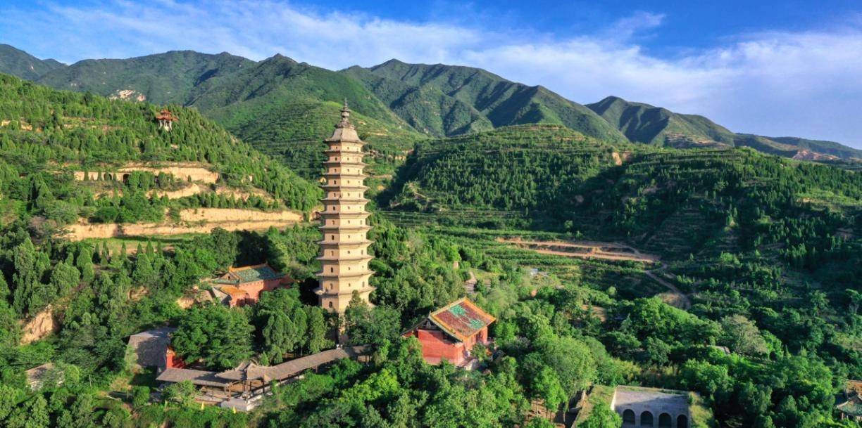 位于中条山麓,黄河之滨的永济市,既是上古尧舜故都,又是当代魅力之城