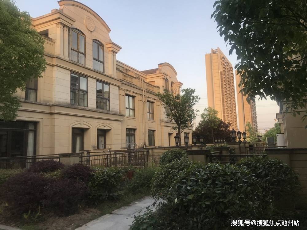 上海安亭瑞仕华庭别墅图片