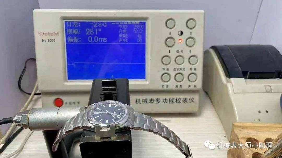 自产机芯的手表那么贵，是因为走时更精准更耐用吗？