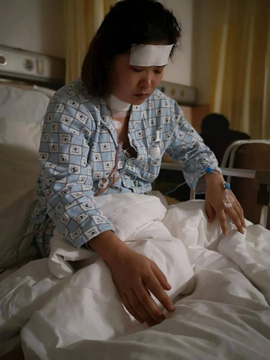 甲友心声我被医护团队感动哭了