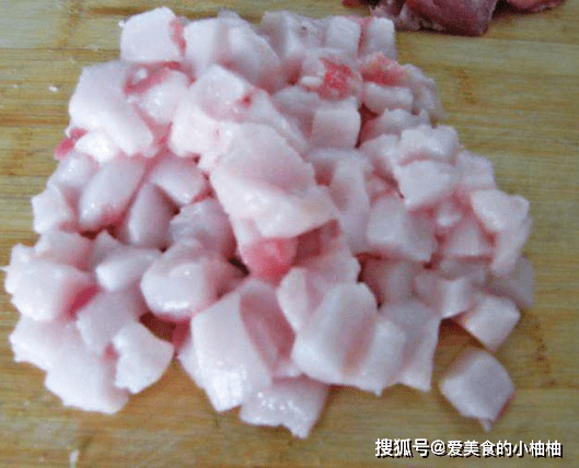 猪油怎么熬最好吃又简单 79ee0eedce6c4b9394e11c635933390b.png