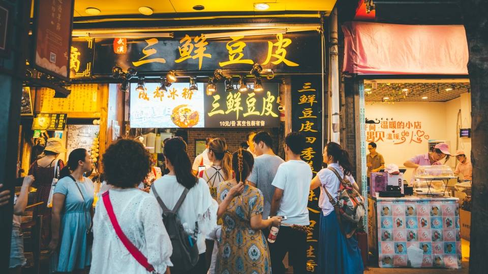 武汉最有名的早点巷，已有百年历史，为何如今早餐却不见多少食客