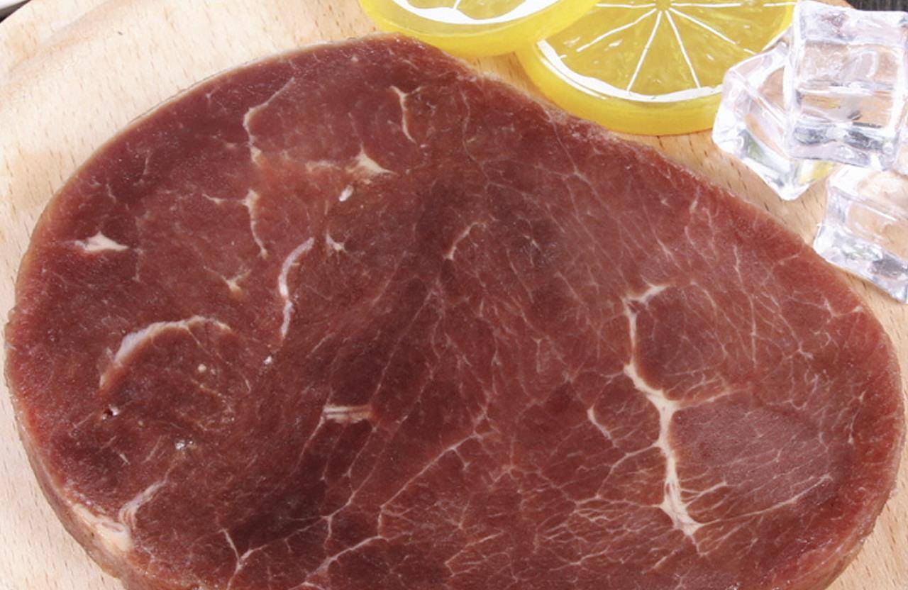 买牛排时怎么辨别合成牛排和原切牛肉排看配料栏2分钟学会