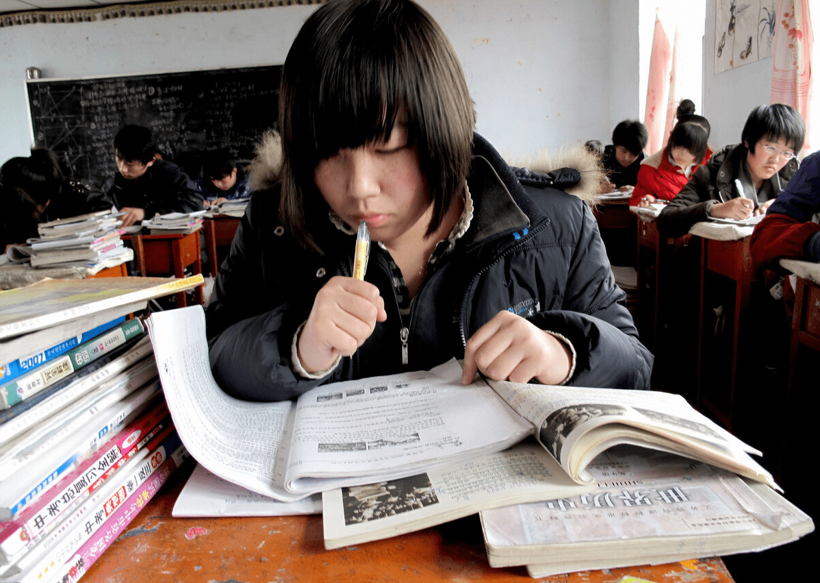 原创让初中生觉得有难度的作业,学霸也不例外,学渣表示很难独立完成