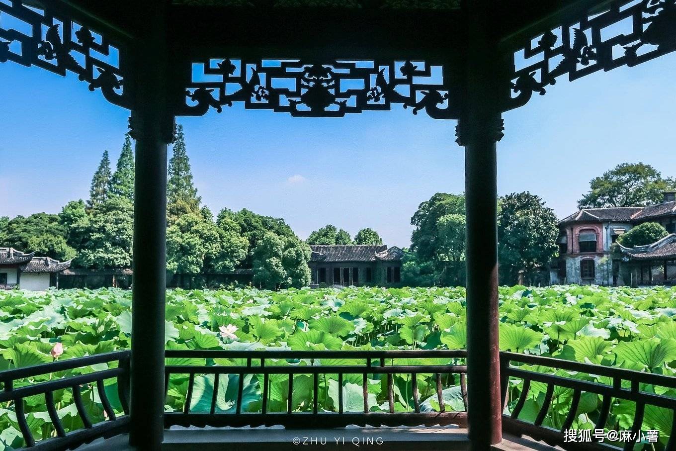 南浔一座清朝富商的私宅花园，耗费40年建成，如今成古镇园林代表