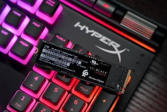 本体|2K必选的PCIe4.0固态 WD_BLACK SN850