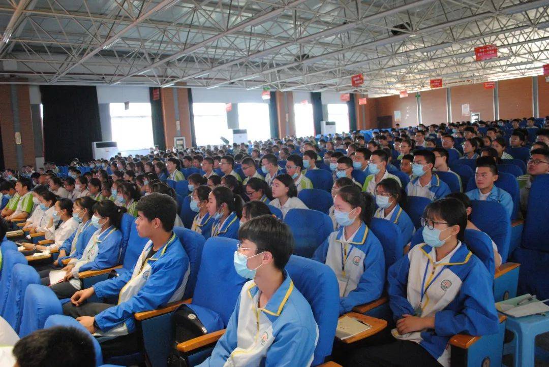 激情成就梦想凌宇老师江苏淮安市北京路中学初三中考励志演讲会