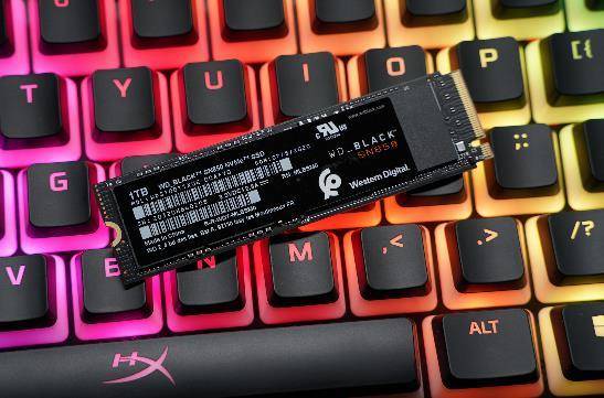 本体|2K必选的PCIe4.0固态 WD_BLACK SN850