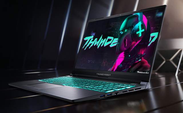 游戏|RTX3080 + 酷睿 i7-10870H高配置狂野驱动：雷神P1高性价比游戏本