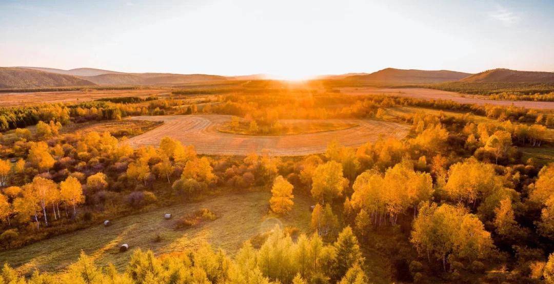 中国最美的小城，被称东方小瑞士，私藏着内蒙古最美的秋色