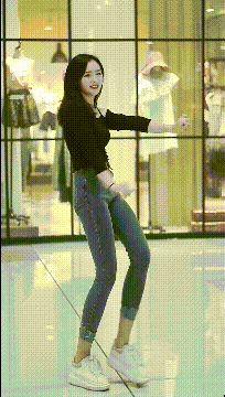 图片[5]-搞笑段子GIF趣图：这媳妇真不错，只在商场里跳舞，不买东西-魔性次元