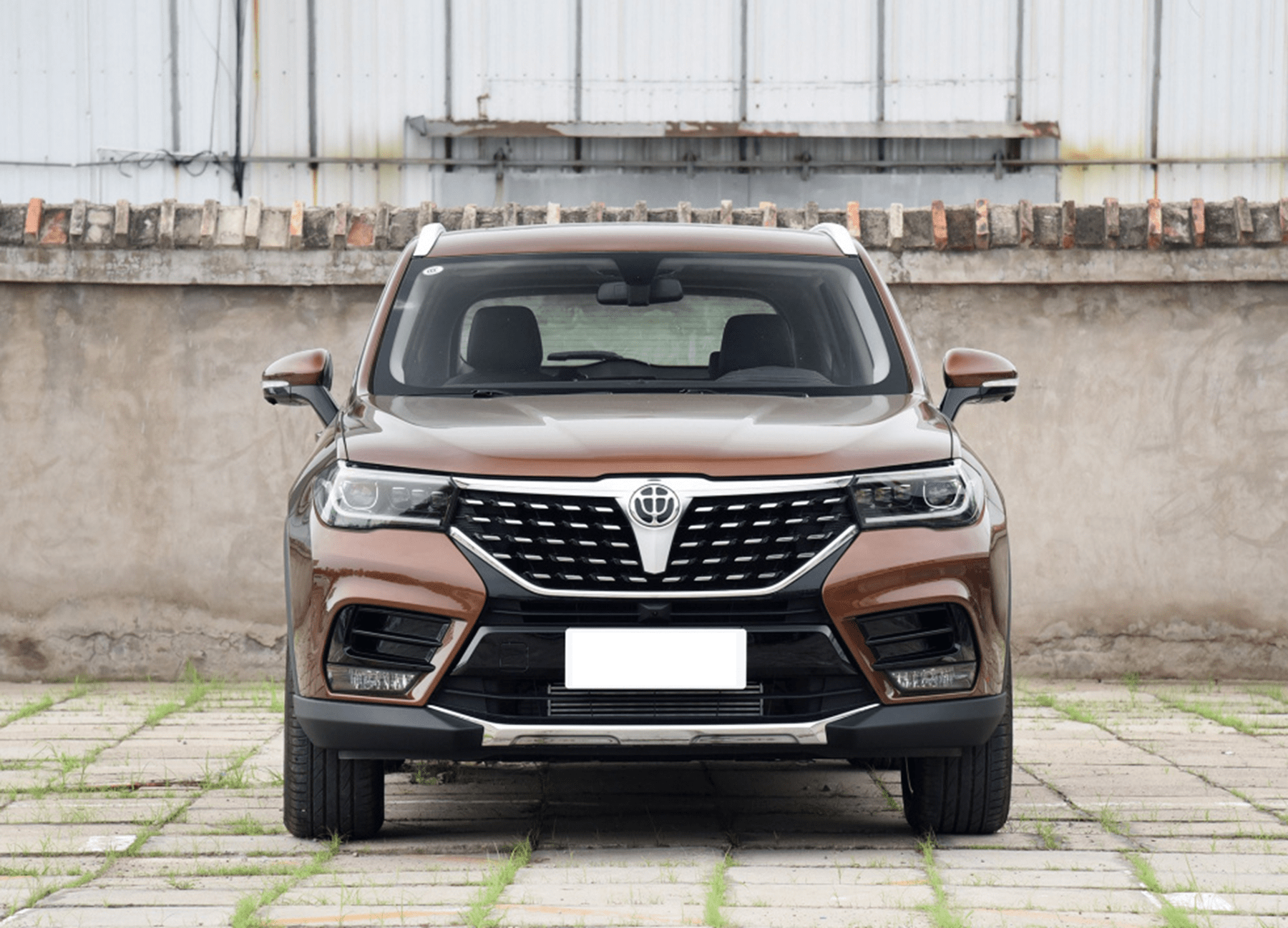 "捧不红"的中华v7,宝马发动机不到11万,亏损36亿不死心