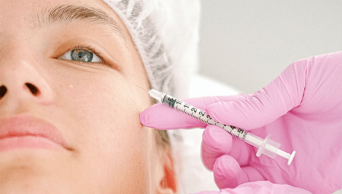 爱美客高送转收关注函 去年净利4.4元亿拟分