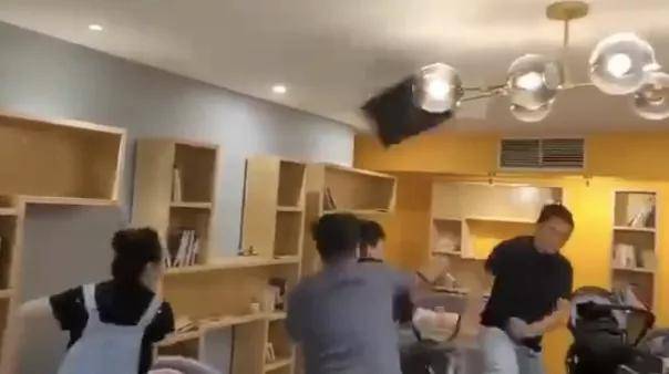 文章配图
